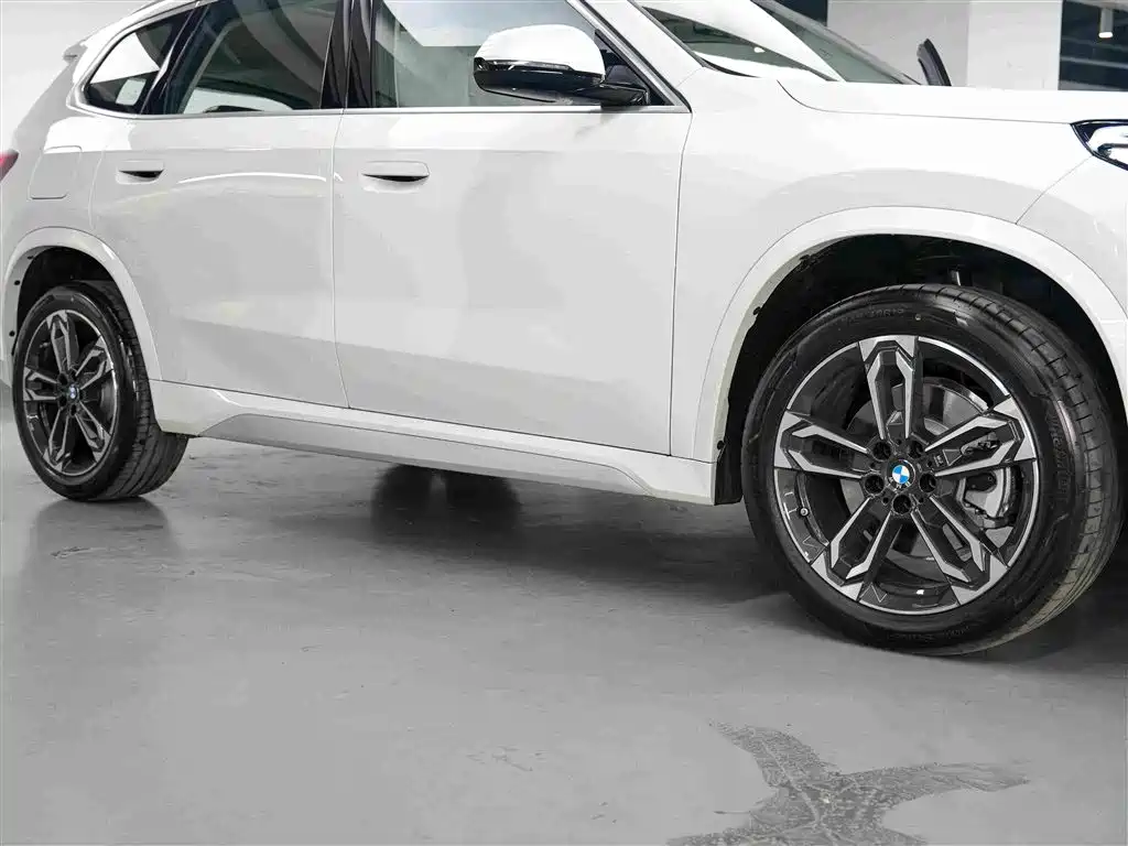 Photo 15 - BMW X1