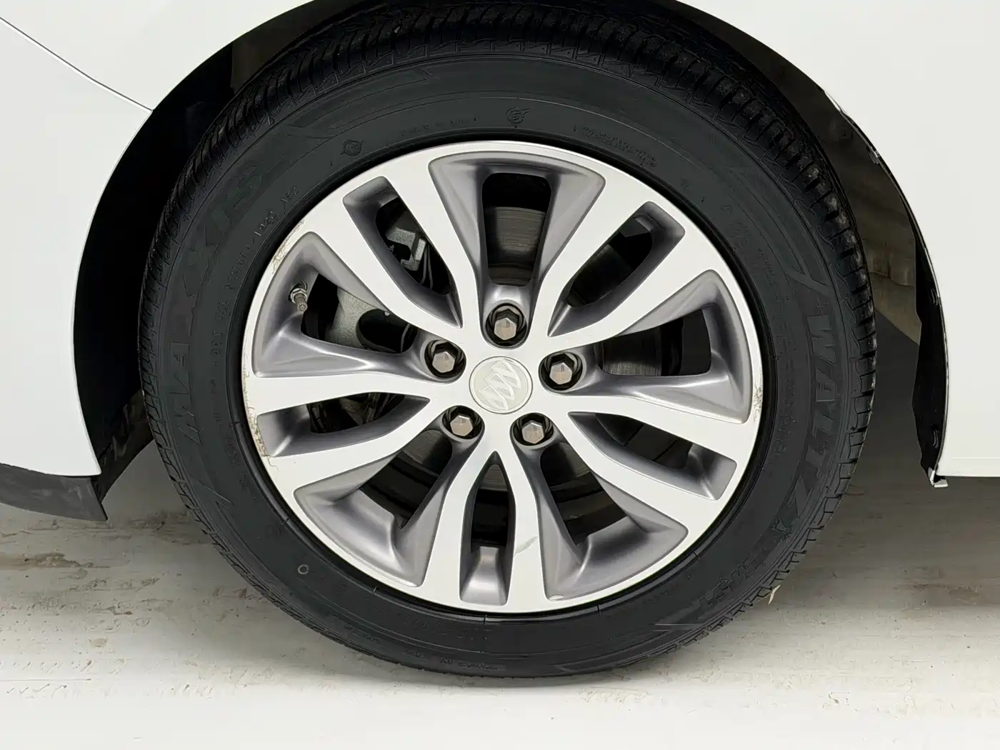 Buick Excelle 2021 1.3T Auto Mild Hybrid Elite фото 8