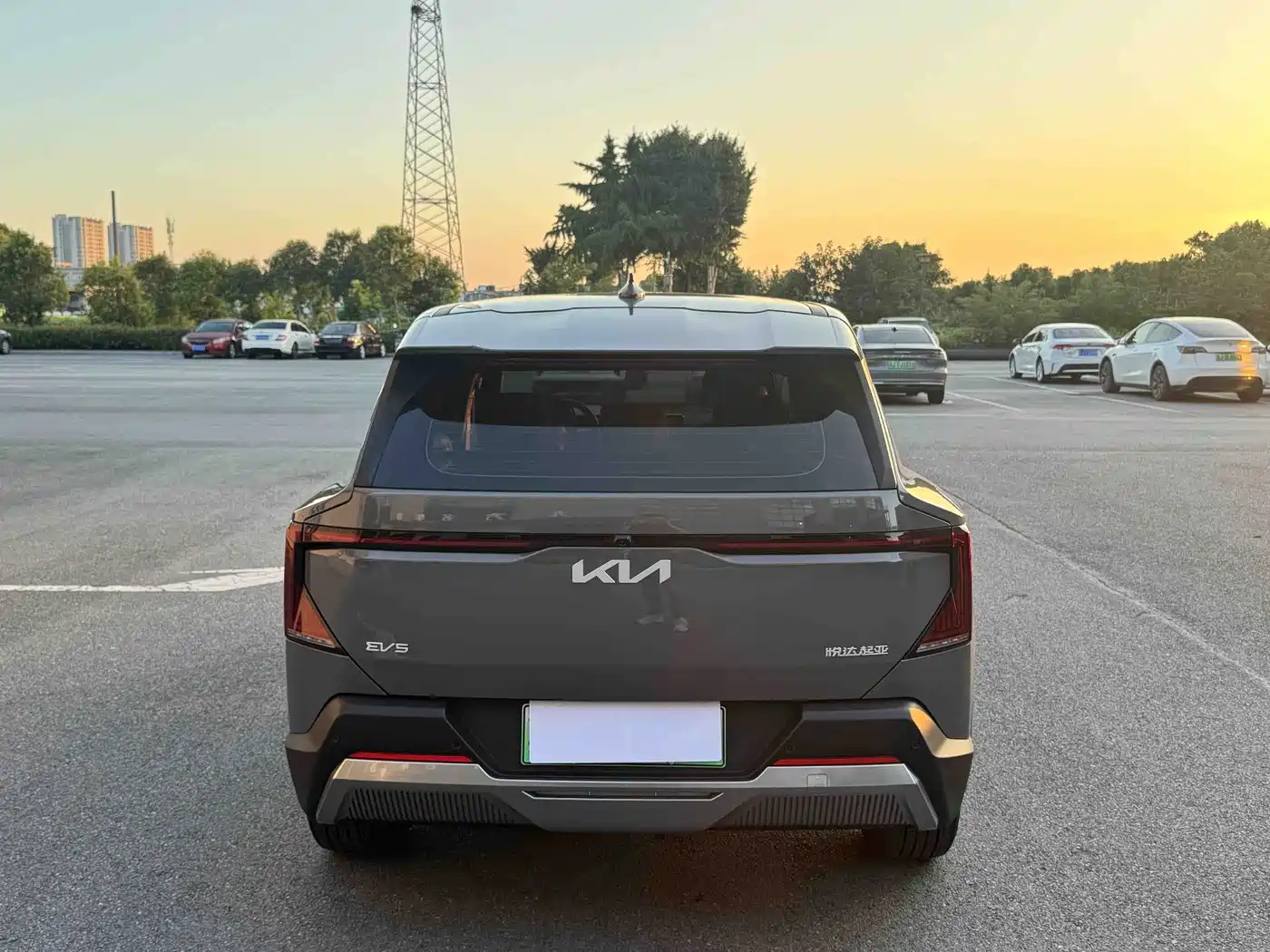 Kia EV5 2026 2025 530 Light