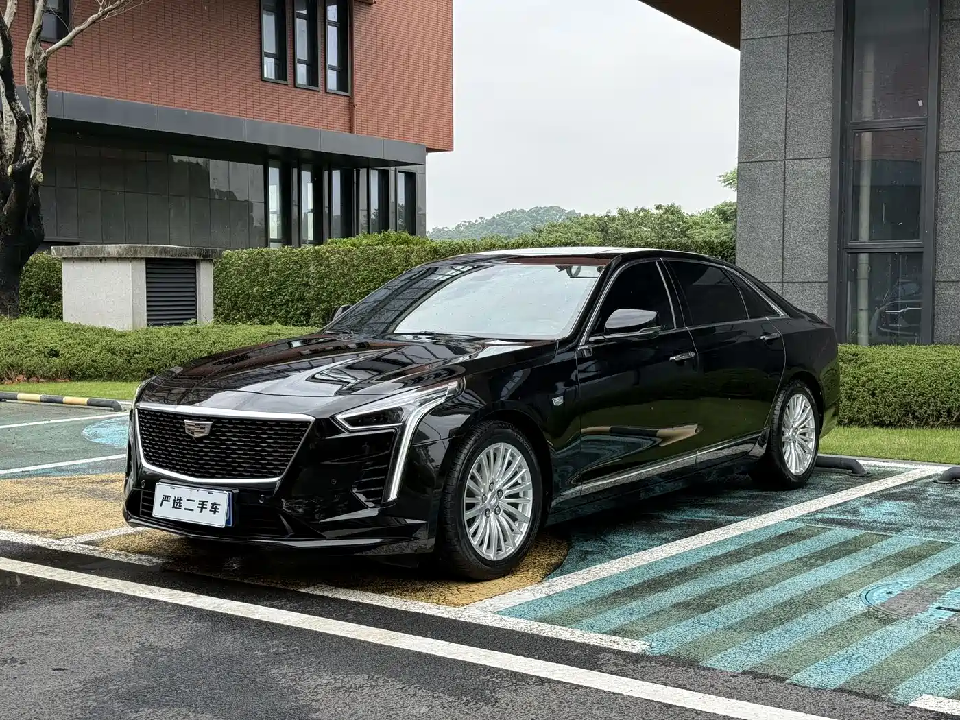 Фото 1 - Cadillac CT6