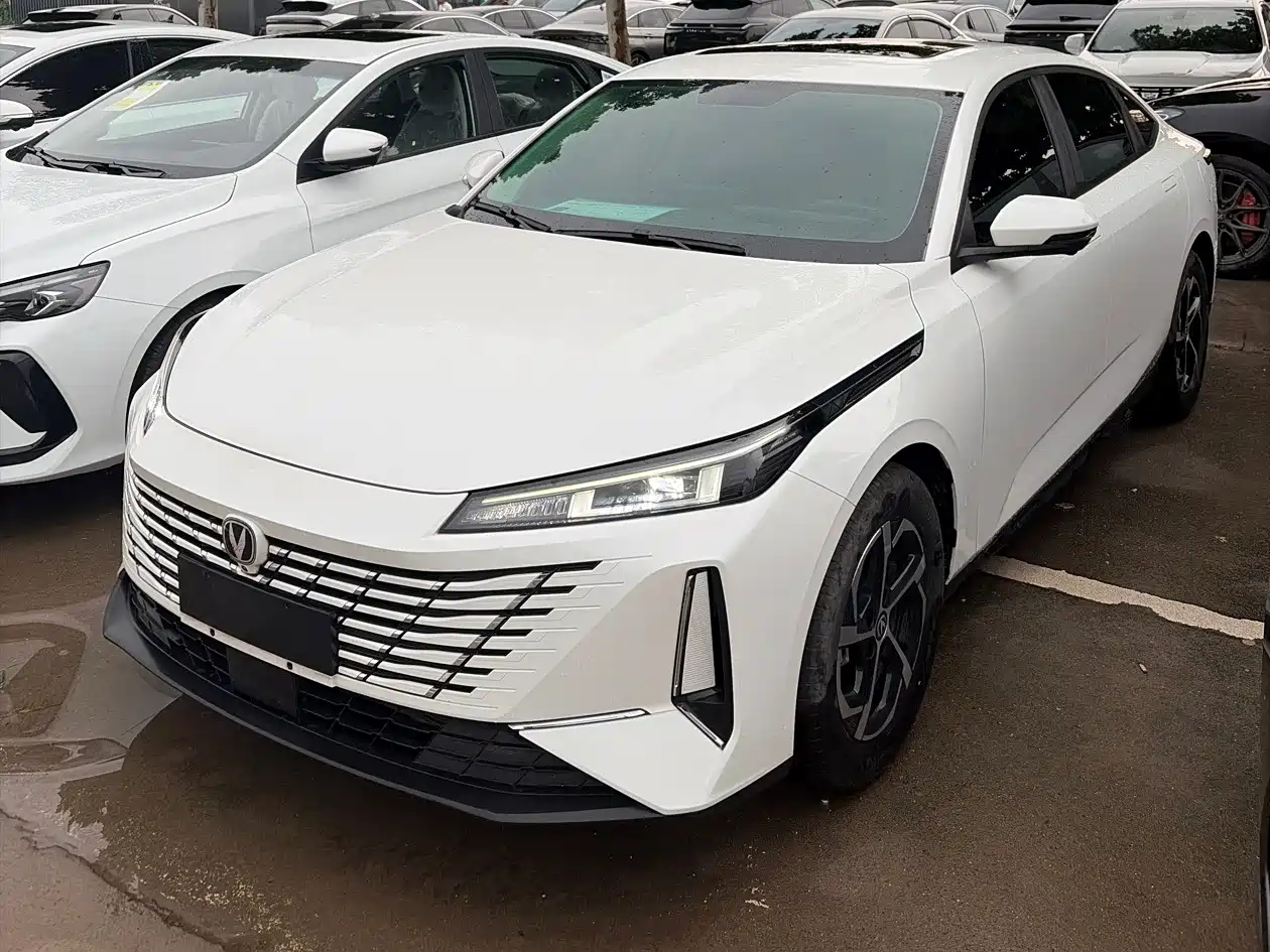 Changan Yida 2023 2023 Blue Whale NE 1.5T GDI DCT Exclusive