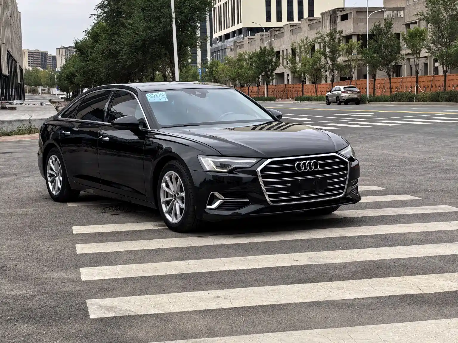 Фото 1 - Audi A6L