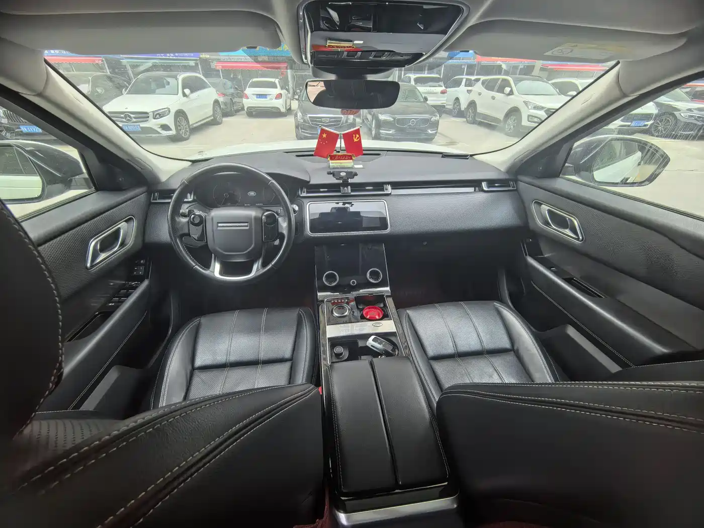 Land Rover Range Rover Velar 2017 P250 S фото 9