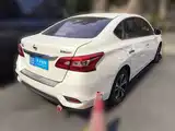 صورة 2 - Nissan Sylphy
