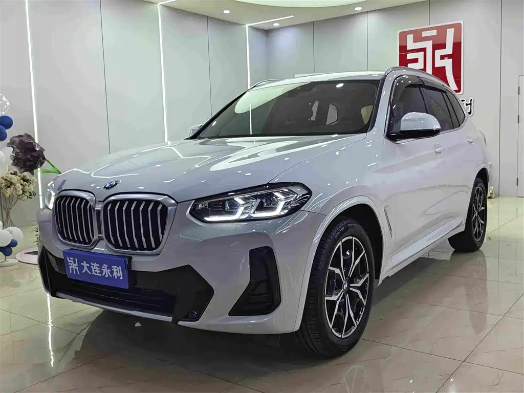 BMW X3 2023 xDrive30i Leading M Night Package
