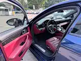Photo 14 - Porsche Panamera