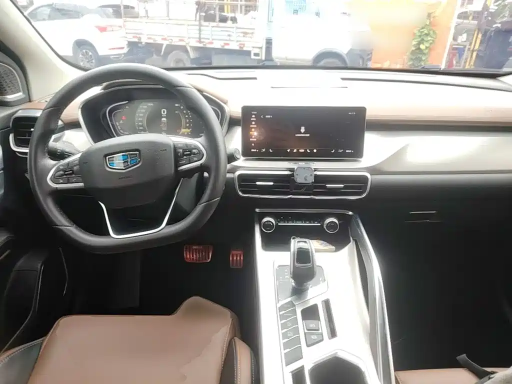 Geely Binyue 2019 2019 260T DCT Ranger China V