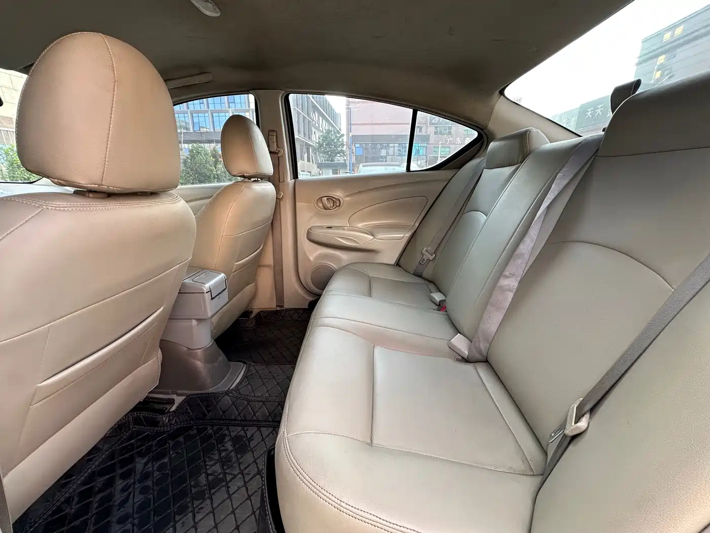 Nissan Sunny 2012 2011 1.5XE CVT Comfort Edition