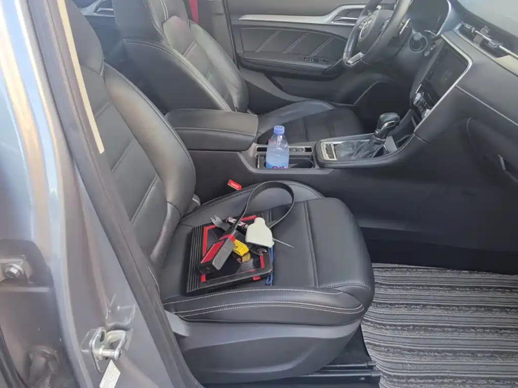 MG MG6 2018 2017 20T Automatic Luxury Smart Connect Version (China V)