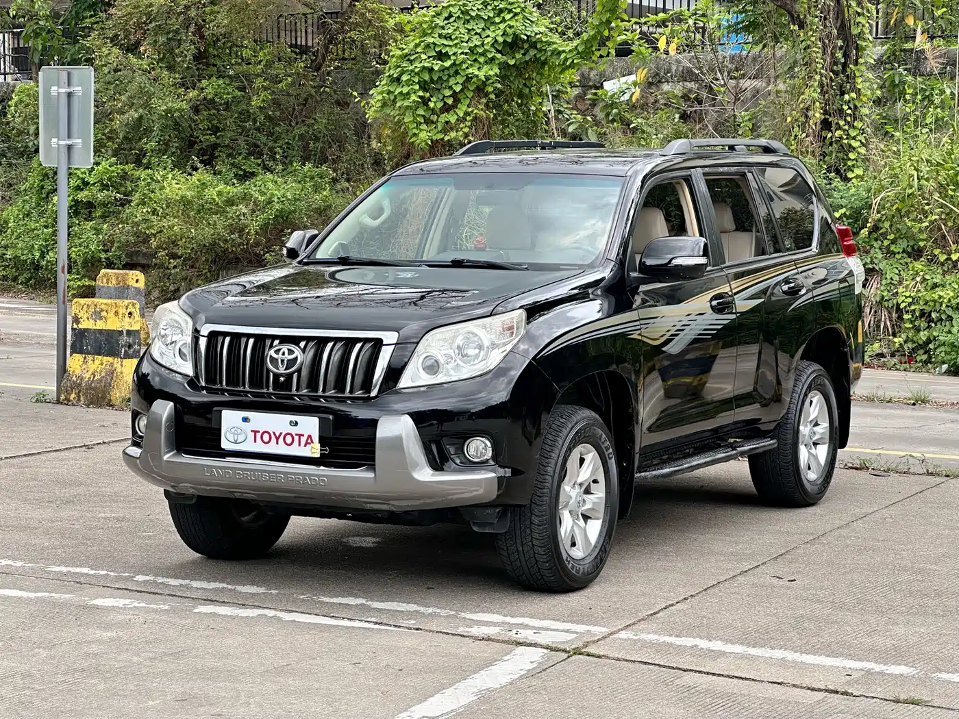 Toyota Prado (Import) 2010 2.7L Automatic Standard
