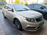 Фото 4 - Geely Vision