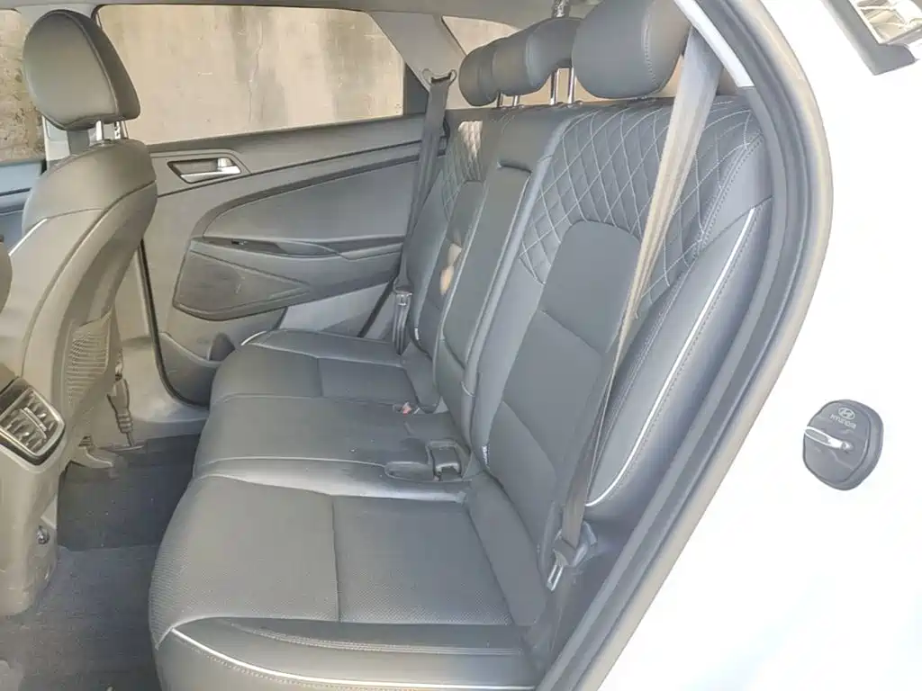 Photo 17 - Hyundai Tucson