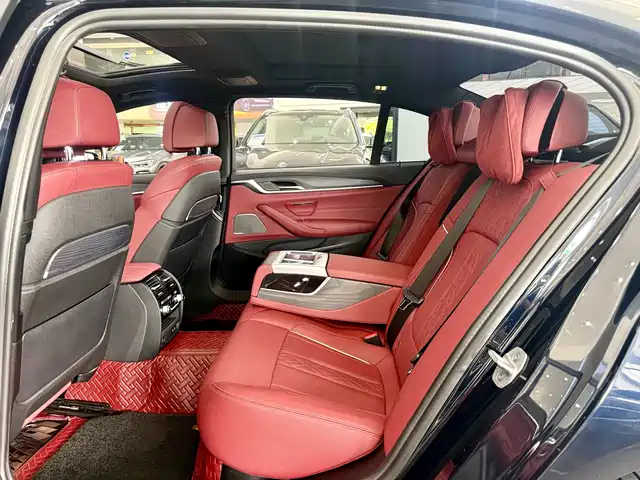 BMW 5 Series 2021 530Li Premium M Sport Package — фото 5