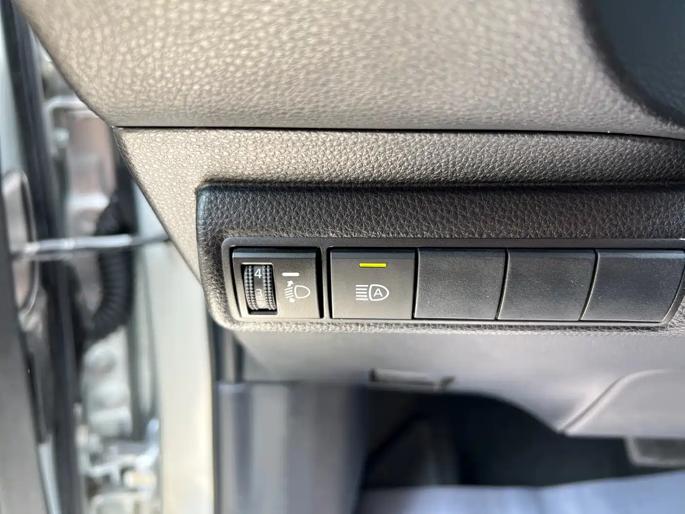 Toyota Levin 2021 185T CVT Sport Edition фото 18