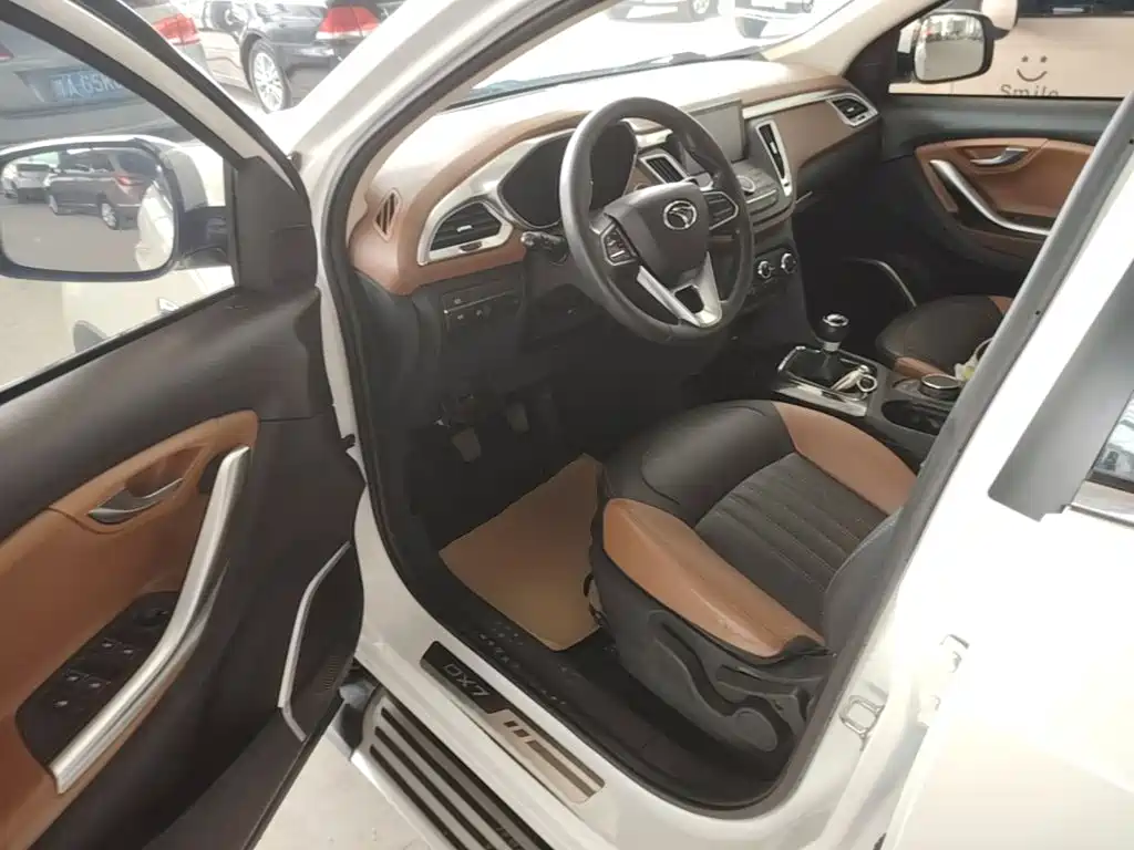 Soueast DX7 2017 2017 1.5T Manual Triumph Edition