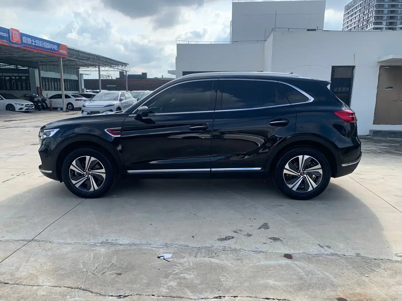 Hongqi HS5 2019 2.0T Smart Connect Enjoy Edition фото 16