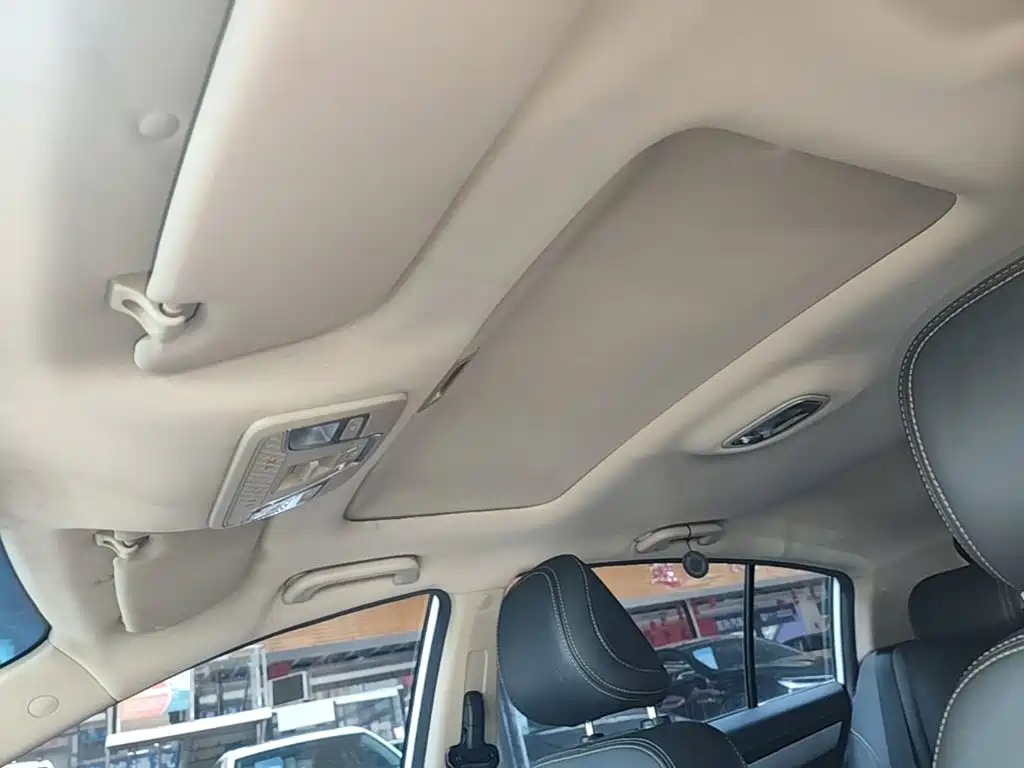 Geely Vision S1 2019 2018 1.4T CVT Sharp Edition