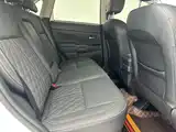 صورة 15 - Mitsubishi ASX
