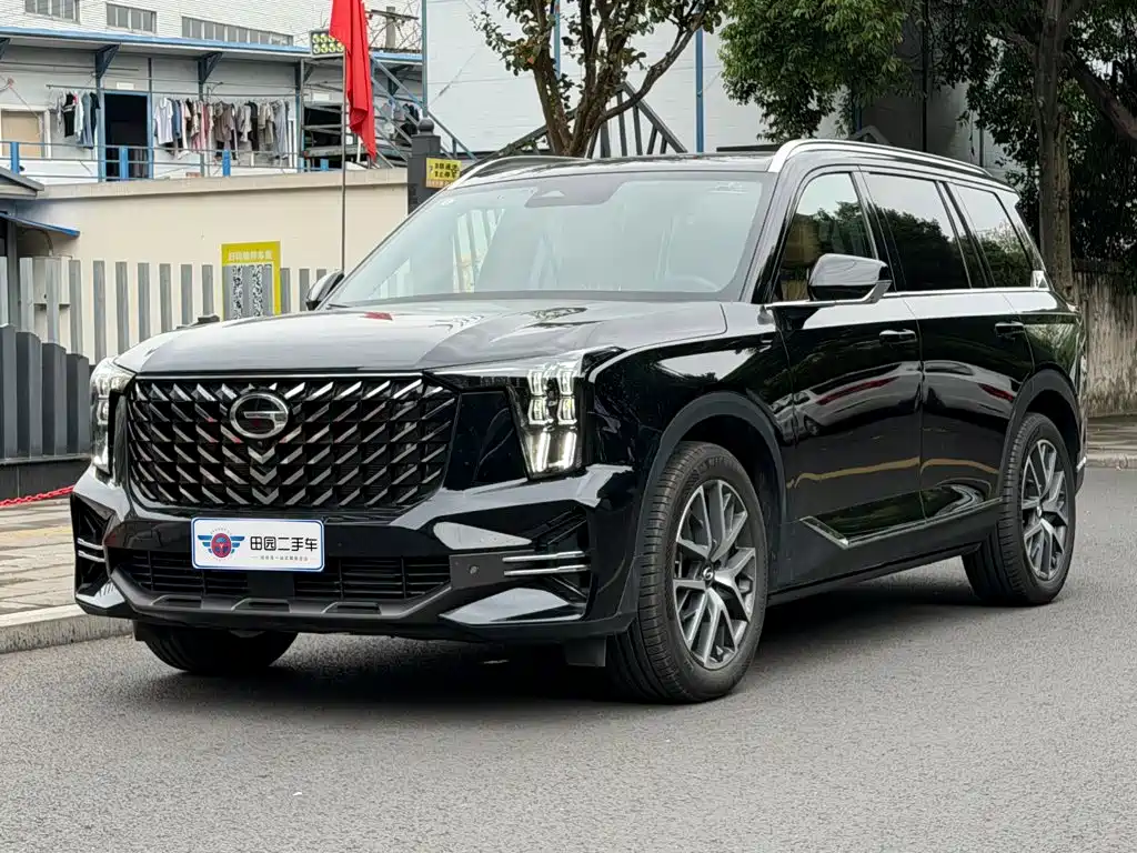 صورة 1 - GAC Trumpchi GS8