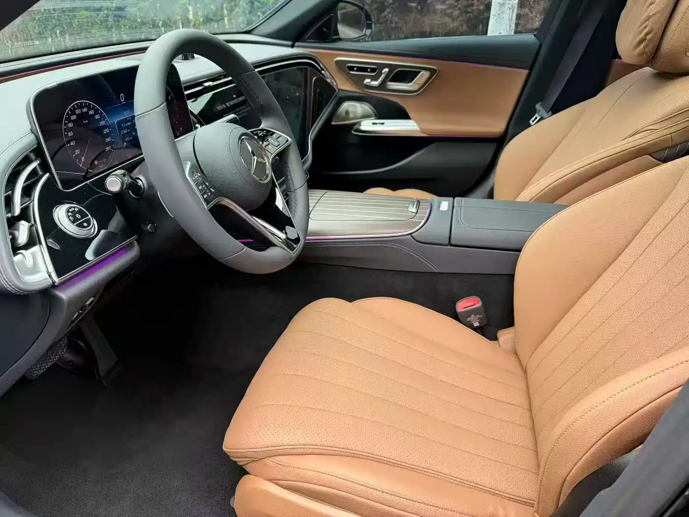 Mercedes-Benz E-Class 2025 E 300 L Luxury фото 4