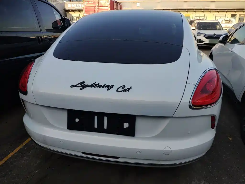Ora Lightning Cat 2023 2022 555km Premium Edition