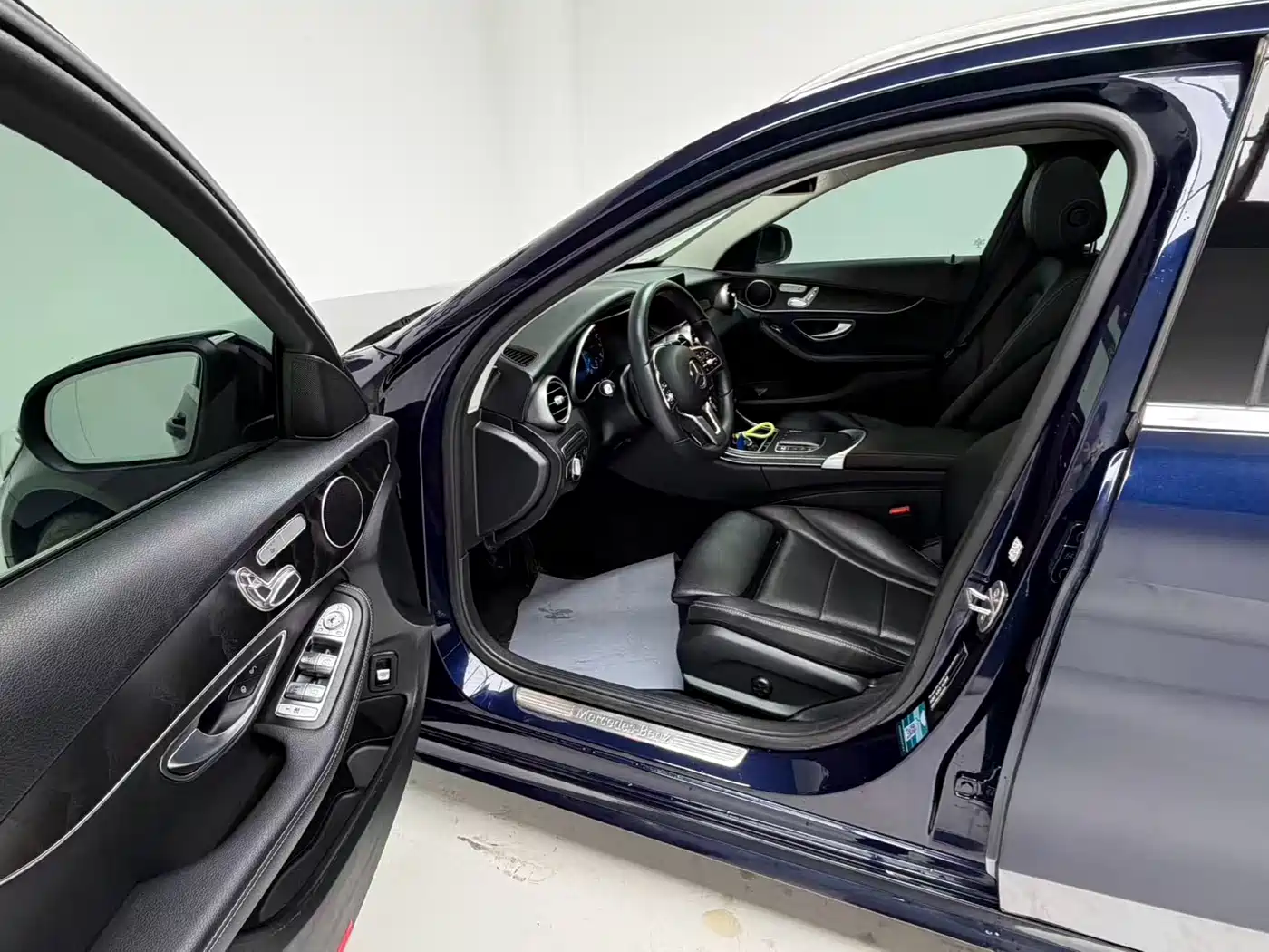 Mercedes-Benz C-Class (Import) 2020 Model C 260 Estate фото 11