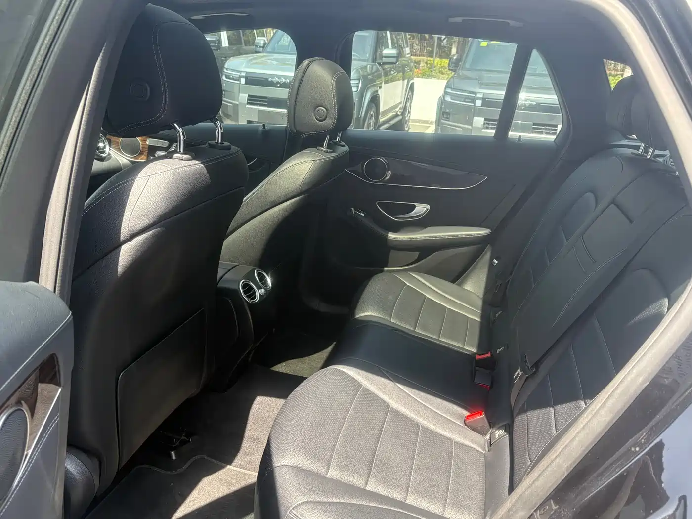 Mercedes-Benz GLC 2018 GLC 260 4MATIC Dynamic фото 6