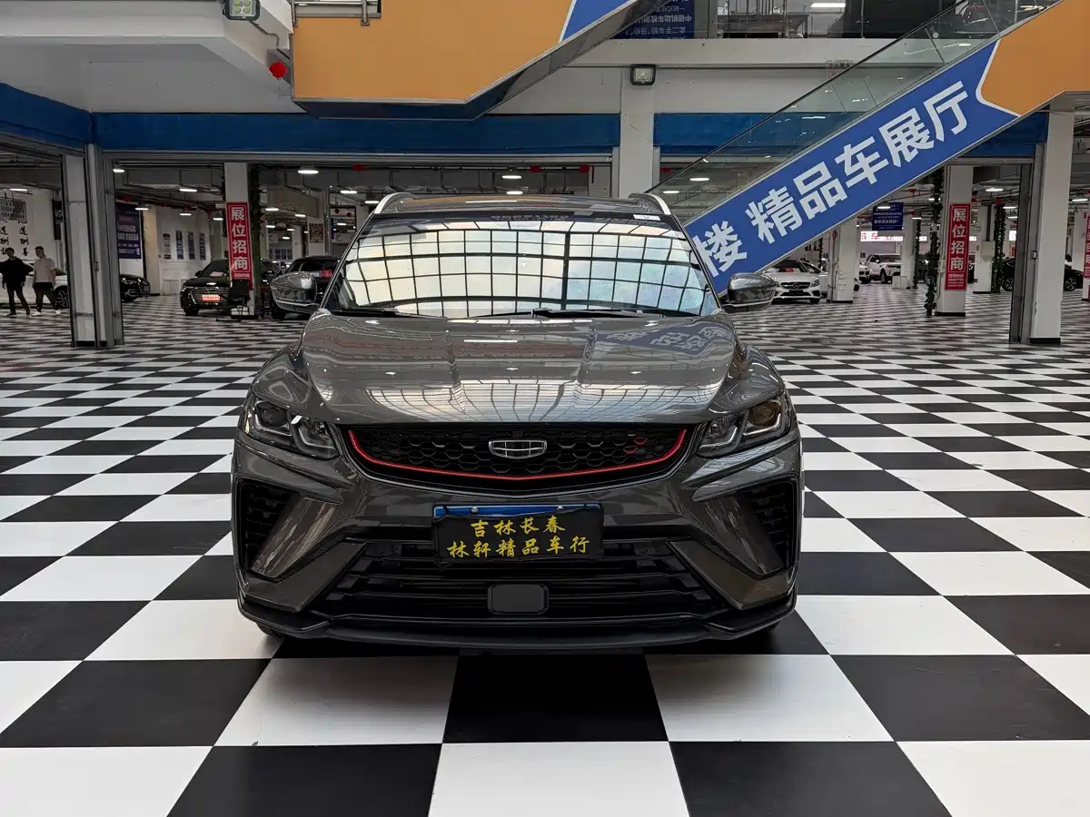 Фото 2 - Geely Coolray