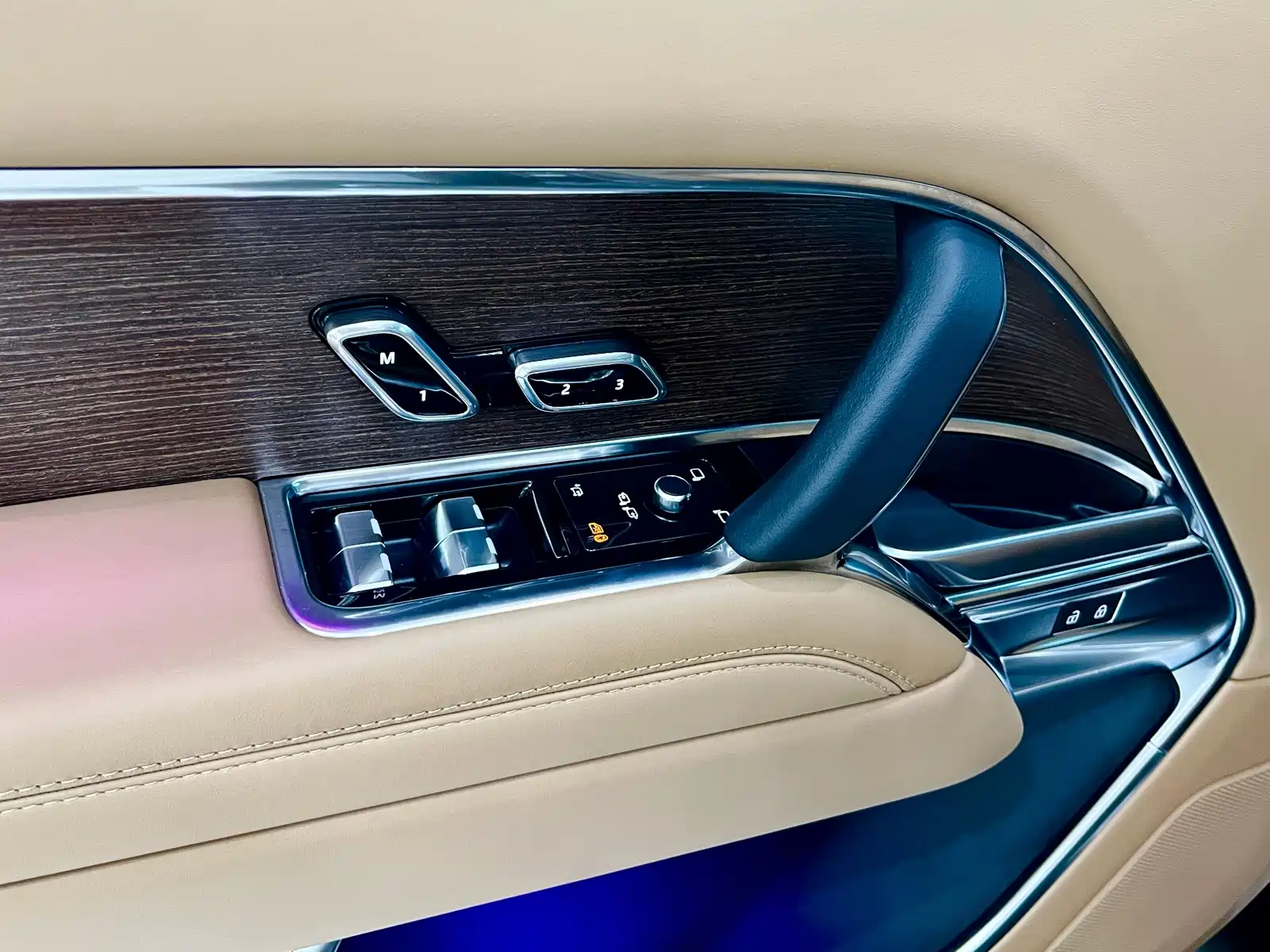 Фото 26 - Land Rover Range Rover