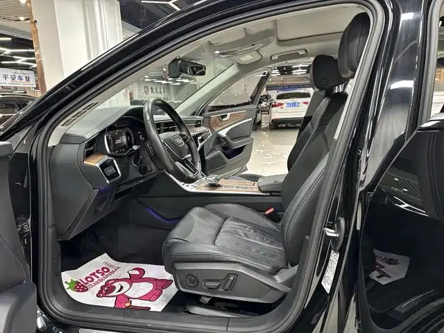 Photo 18 - Audi A6L