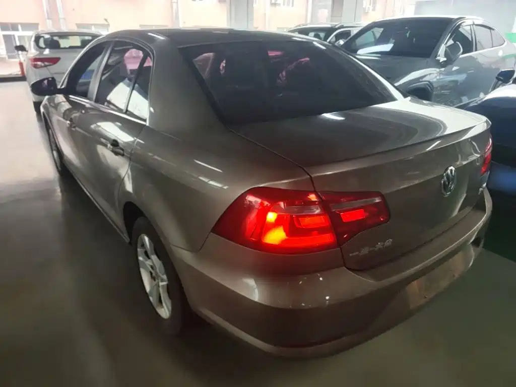 Фото 5 - Volkswagen Bora