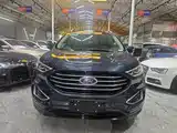 Photo 2 - Ford Edge