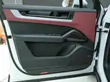 Photo 15 - Porsche Cayenne