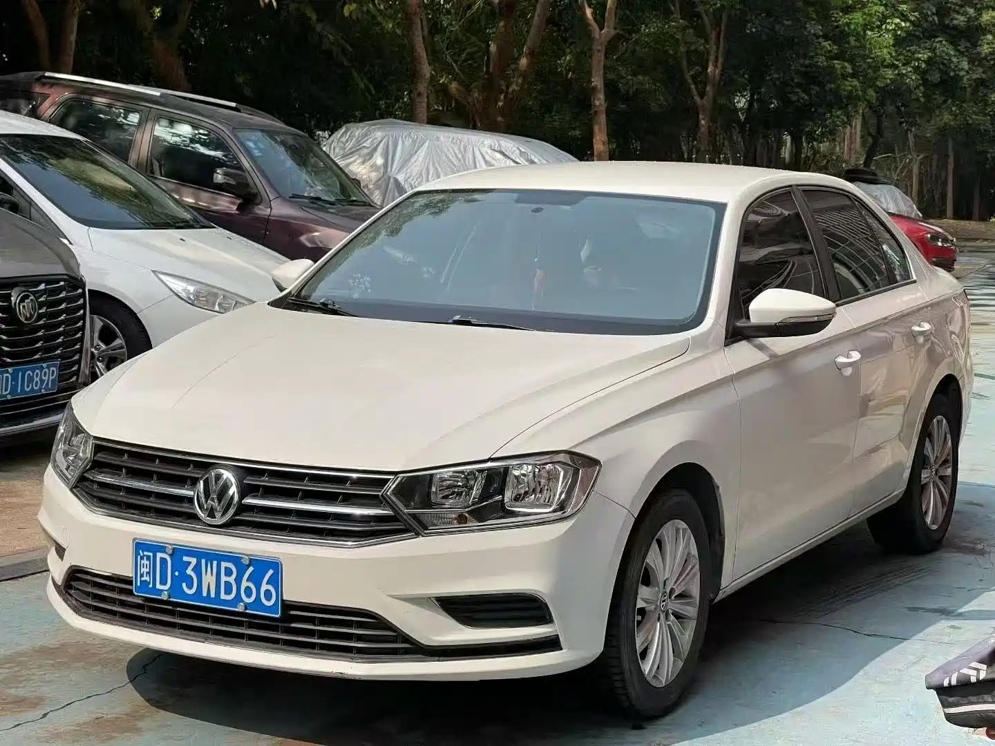 Фото 1 - Volkswagen Bora