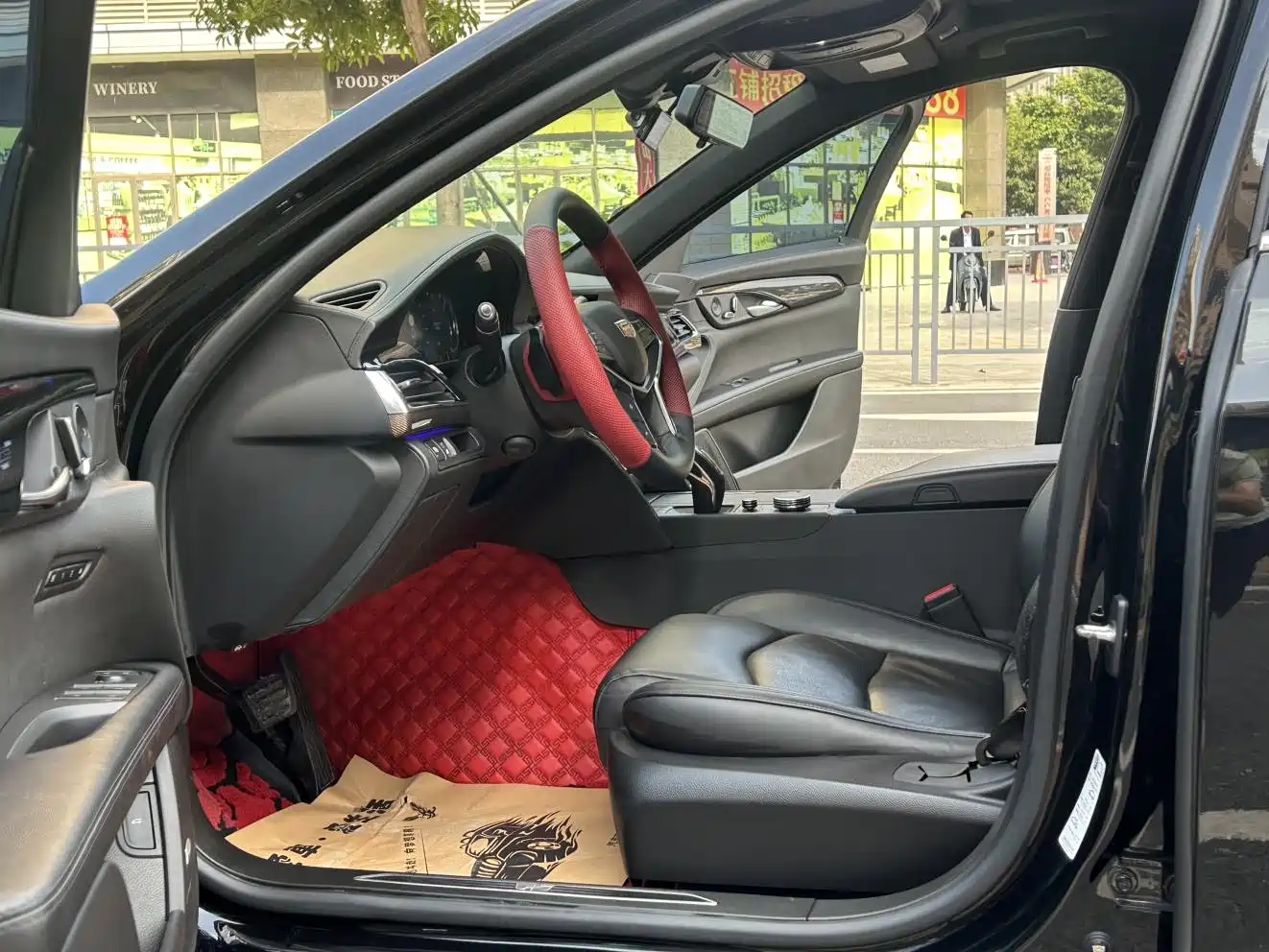Cadillac CT6 2019 28T Luxury Model фото 8
