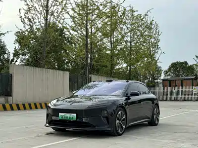 NIO ET5
