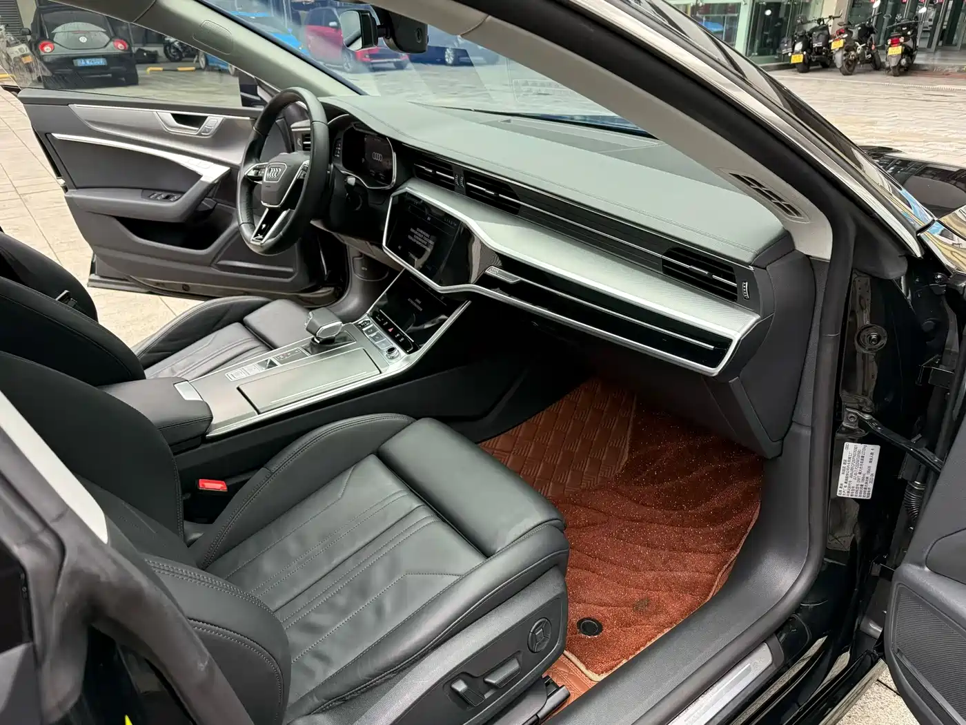 Audi A7 2023 Model 45 TFSI Premium Selection Edition фото 9