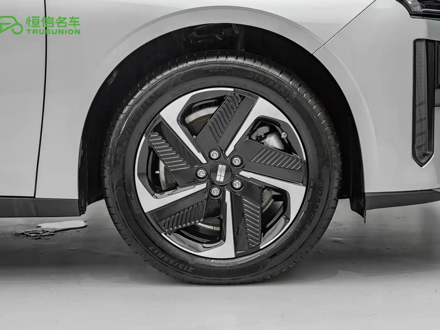 Geely Galaxy Galaxy L6 2025 2025 EM-i 140km Starship Edition