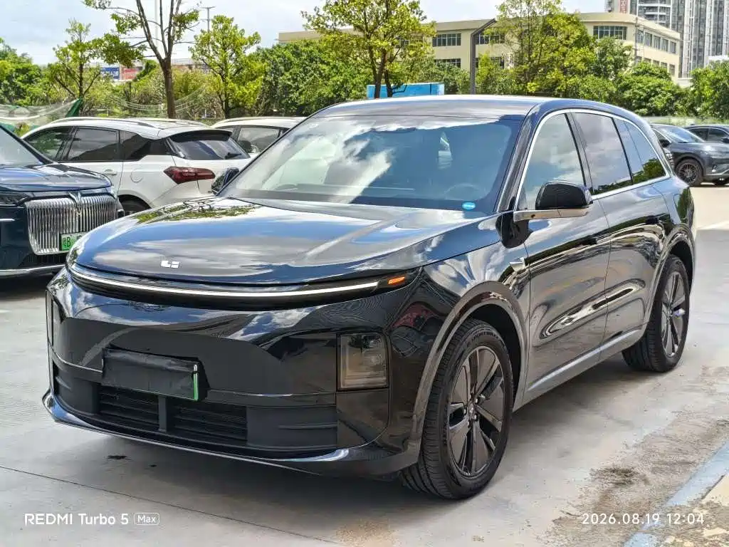 Li Auto L6 2024