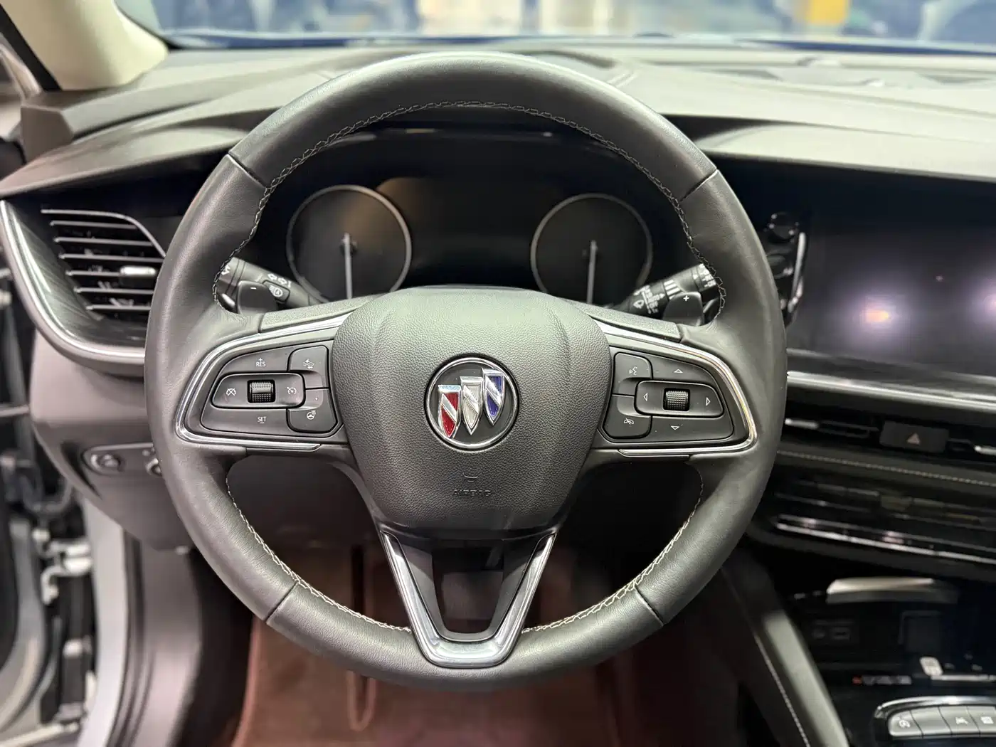 BUICK ANGKEWEI PLUS