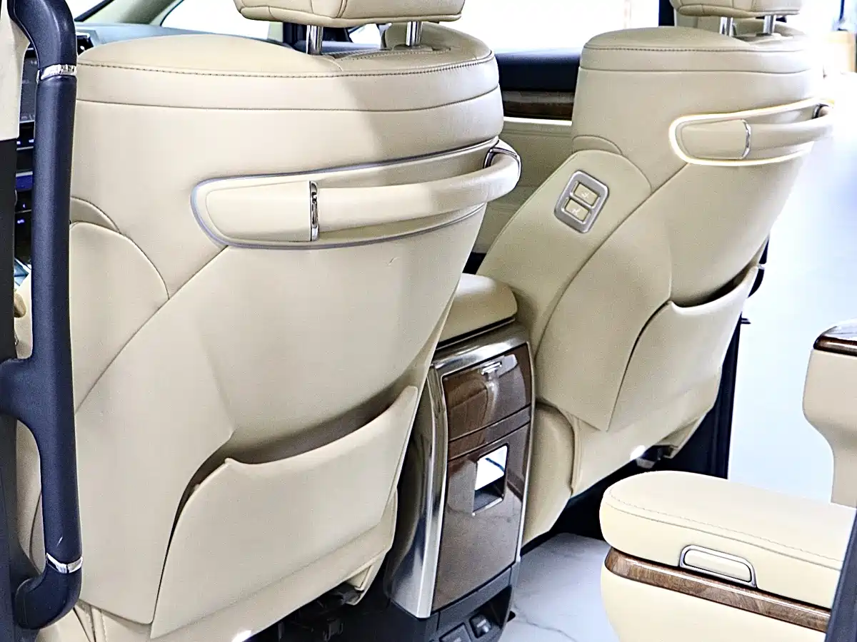 Toyota Alphard 2015 3.5L Premium Edition фото 13