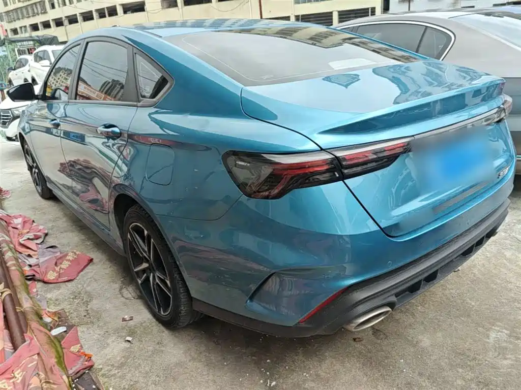 Фото 5 - Geely Binrui
