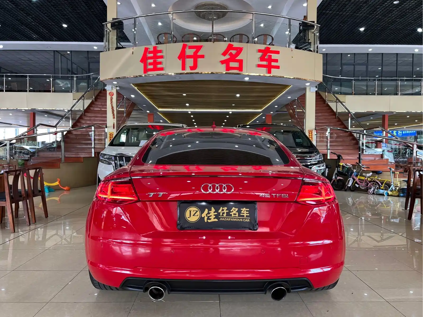 Фото 5 - Audi TT