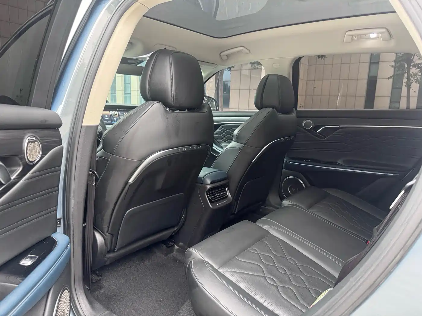 Voyah Auto VOYAH FREE 2022 2021 AWD Standard Pure Electric Exclusive Luxury Package