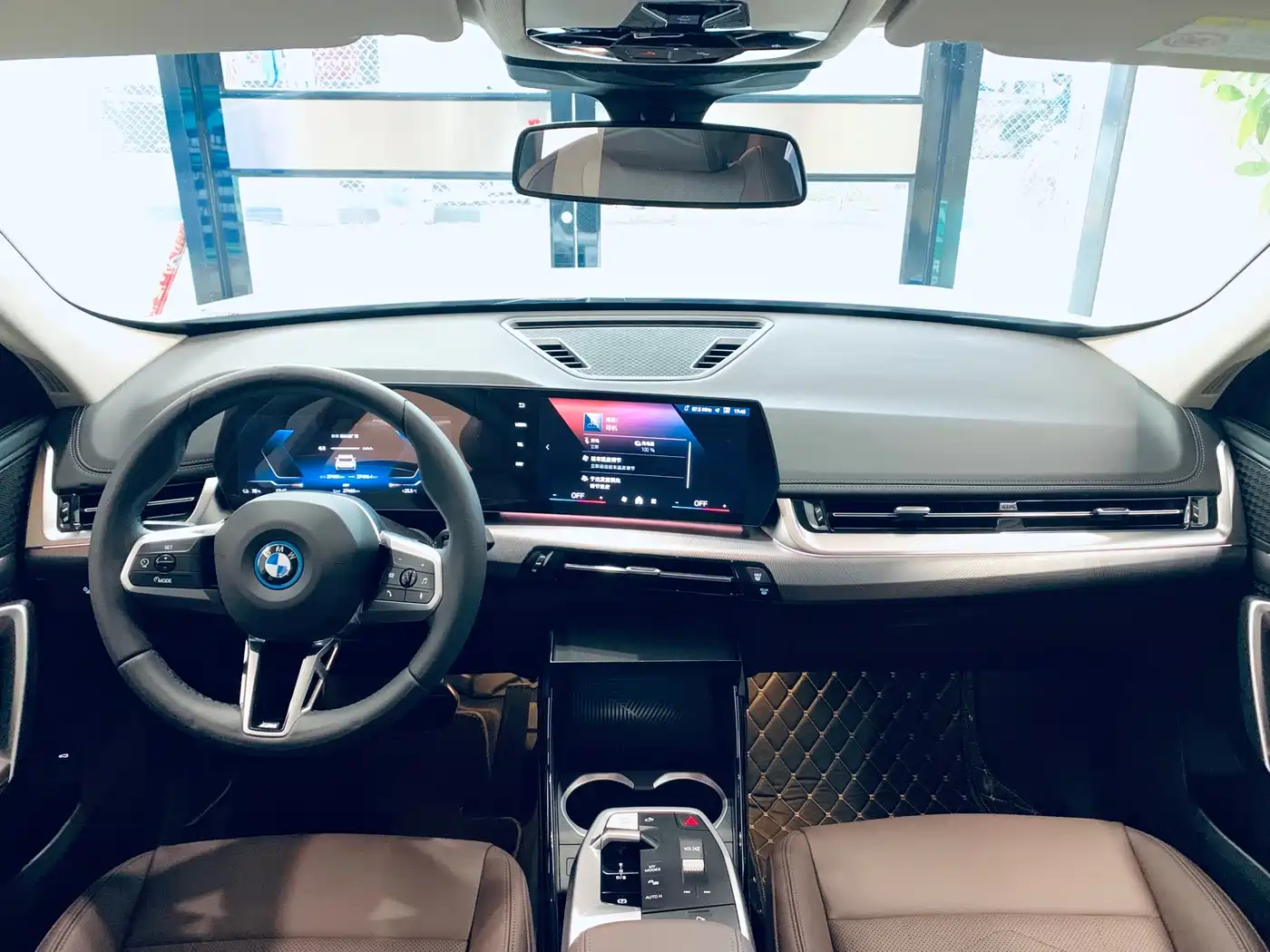 BMW iX1 2025 2023 eDrive25L M Sport Package