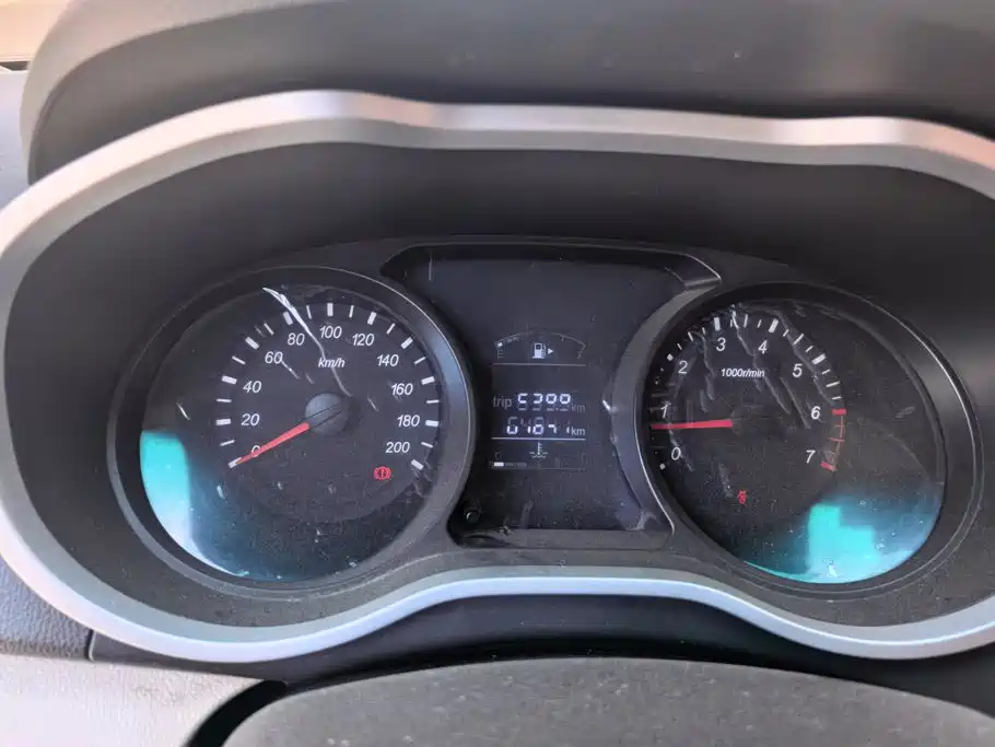 Jinbei Huachen Jinbei 750 2016 2016 1.5L Luxury