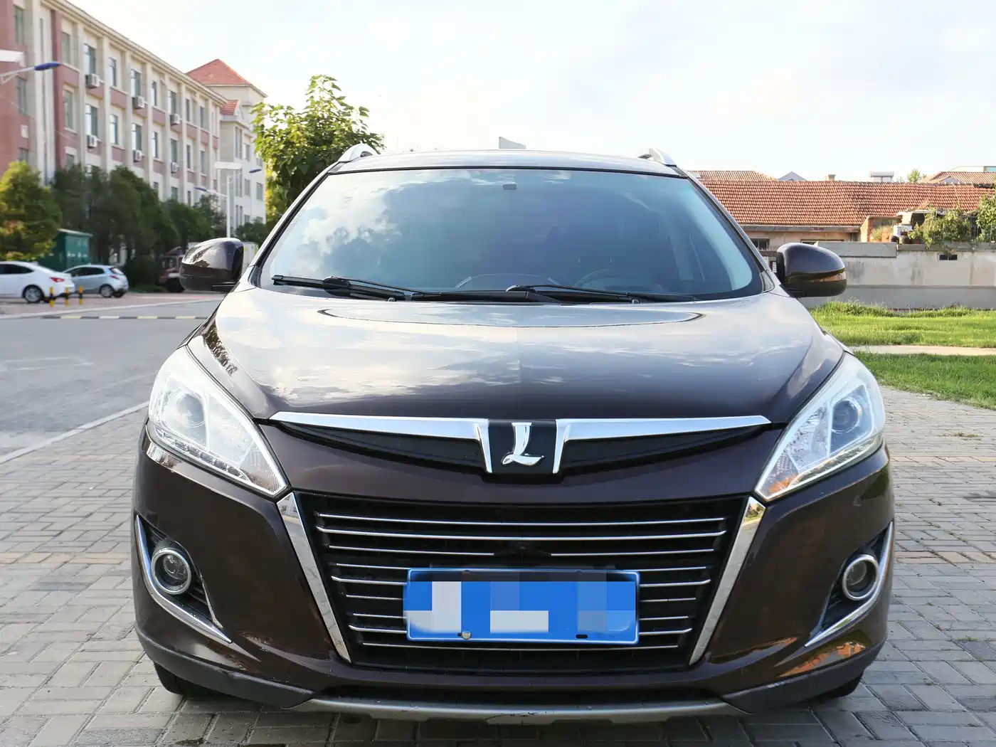 2017 Luxgen U6 SUV