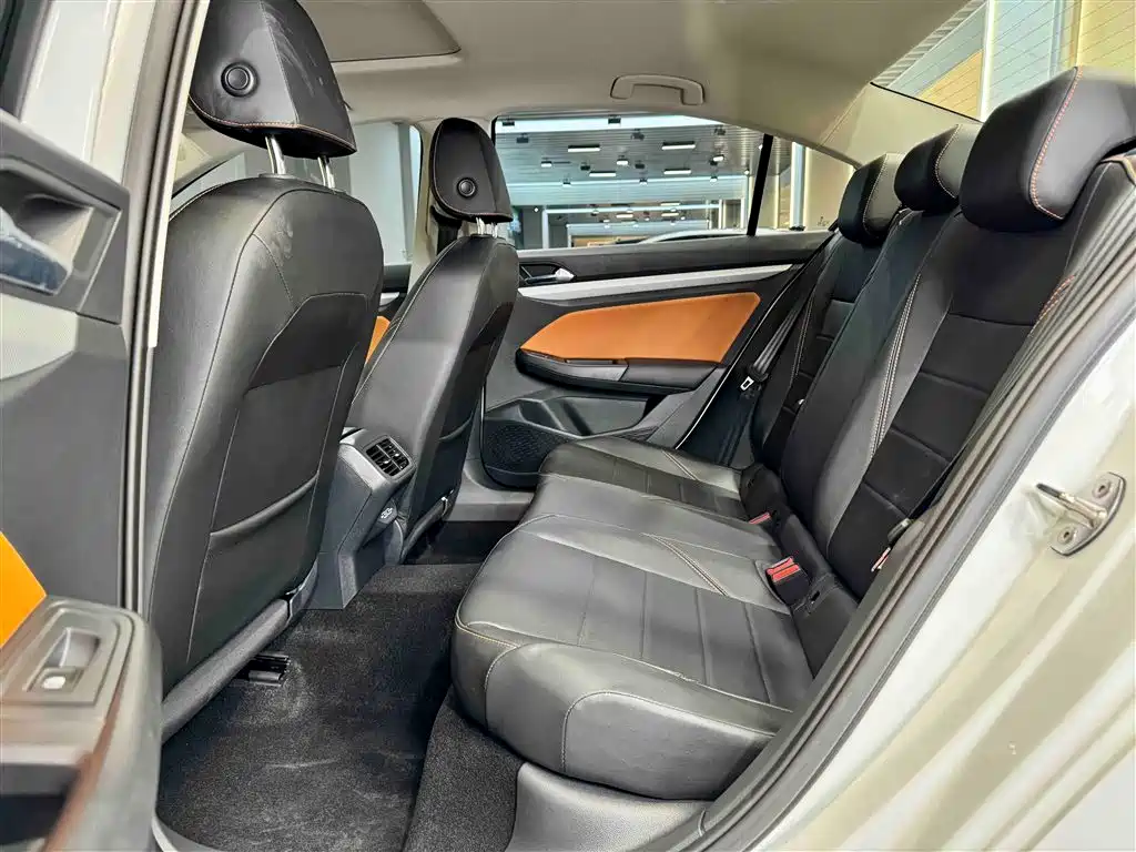 Volkswagen Bora 2025 Facelift 200TSI DSG Navigation Edition фото 26