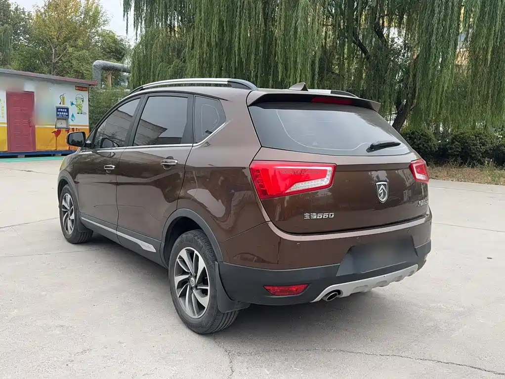 Baojun 560 2015 2015 1.8L Manual Luxury