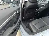 Фото 9 - Geely Preface